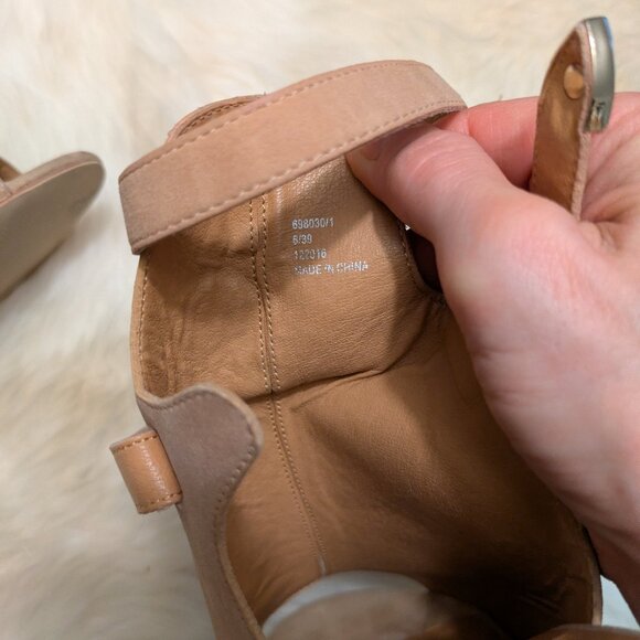 River Island Block Heel Peep Toe Sandal - Picture 8 of 10